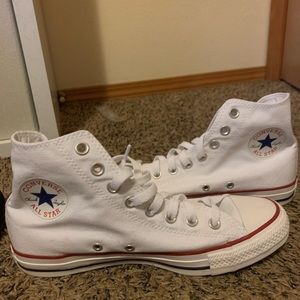 converse size 7 men 9 women